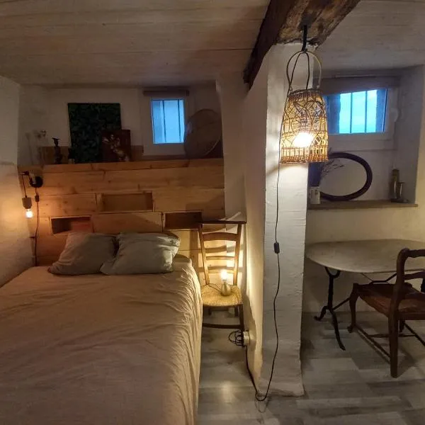 La chambre du jardin, готель у місті Олорон-Сент-Марі