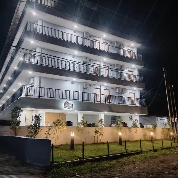Eliyana Homestay, hotel en Komodo Labuan Bajo Airport