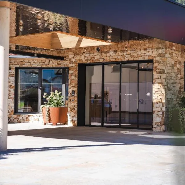 Ferienhotel Sonnenhof, hotel a Zell am Ziller