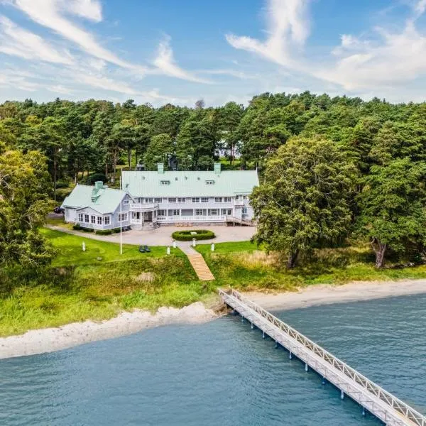 Onsala Herrgård B&B, hotel em Kungsbacka