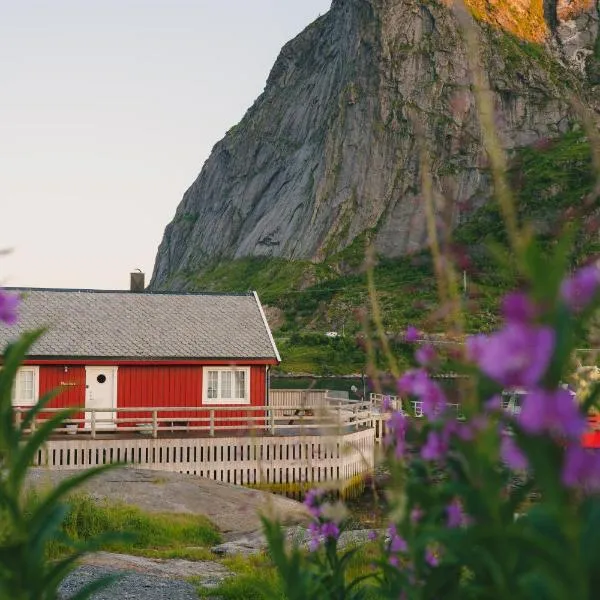 Maybua by May's, hotel din Reine