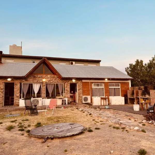 Hostel Bahía Ballenas, Hotel in Puerto Pirámides