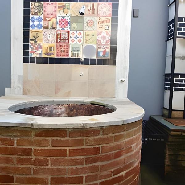 Casa Arte Flor p/ 2 pessoas, com ofurô, aceita pets; no centro de São Bento do Sapucaí - Foto 3