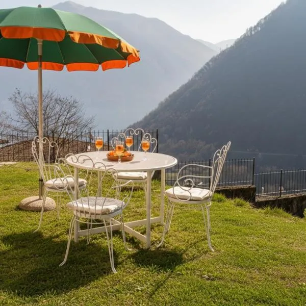 Giò Giò House - Lake Como, hotel em Muronico