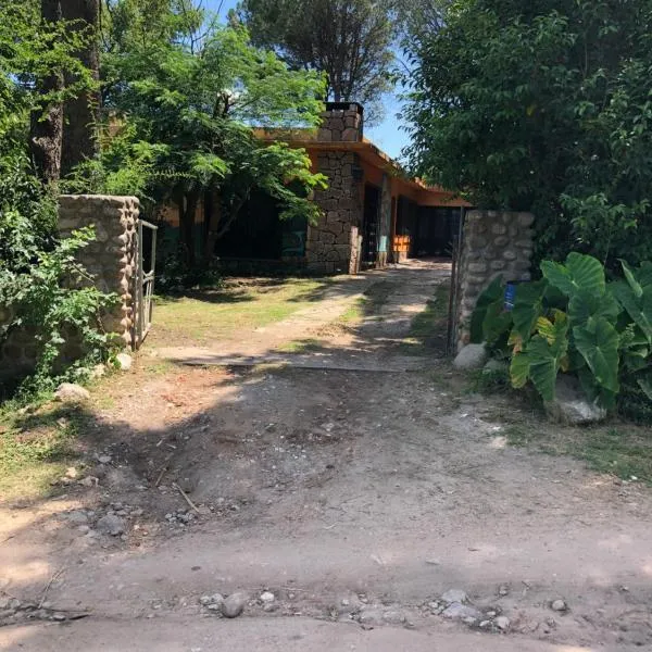 Kuku hostel, hotelli kohteessa Las Rabonas