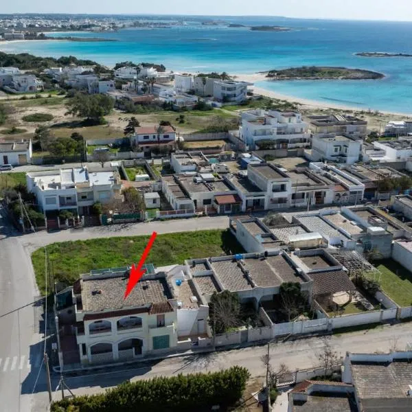 Casa Giglio 1 dx a soli 200 mt dalla spiaggia di Scala di Furno Porto Cesareo, hotell i Torre Lapillo