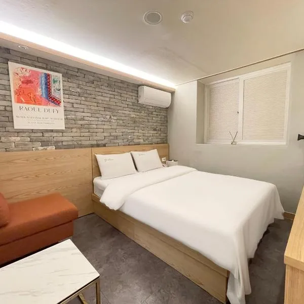 Gallery Motel: Seongnam'da bir otel
