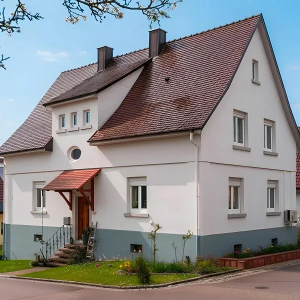 Ferienwohnung Hornisgrindeblick, хотел в Obersasbach