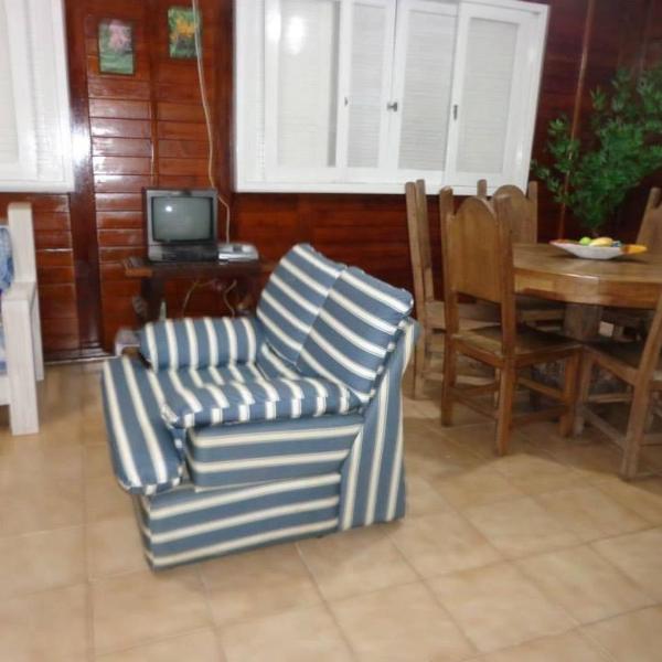 Casa Aconchegante 2 min da praia da Enseada - Foto 4
