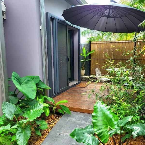 Le Studio Joli, hotell i La Possession