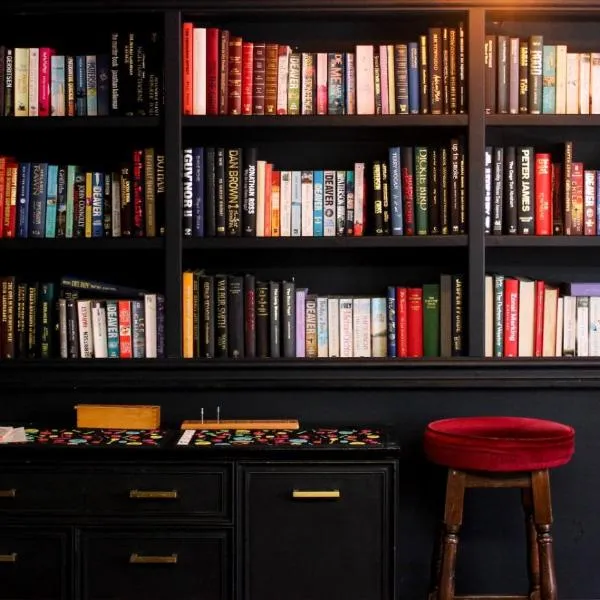 Viesnīca The George Inn pilsētā Taidsvella