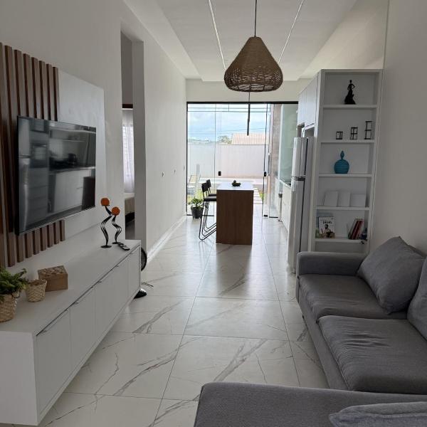 Casa com piscina- 3 quartos - Guaratuba