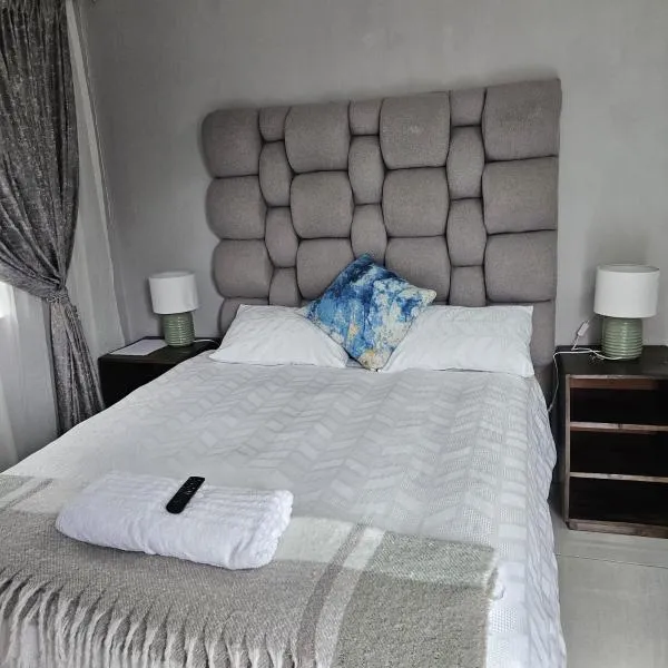 14 Isabel Room 2, hotel v destinácii Centurion