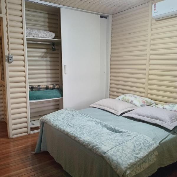 CHALÉ ALPINO RAIZ TODO MOBILIADO COM 2 QUARTOS COZINHA SALA BANHEIRO NATUREZA 2 KM centro de Canela rs - Foto 2