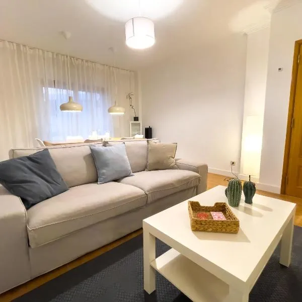 Apartment near Sintra and Lisbon, hotel en Belas