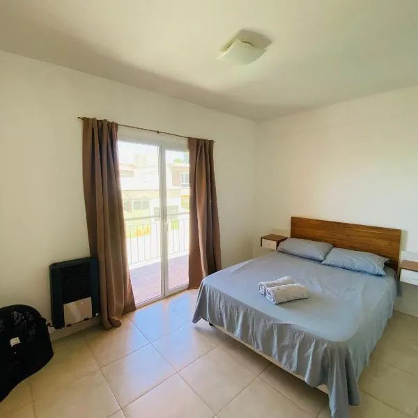 Monoambiente - Alquileres Buendia, hotel v destinácii Puerto Madryn