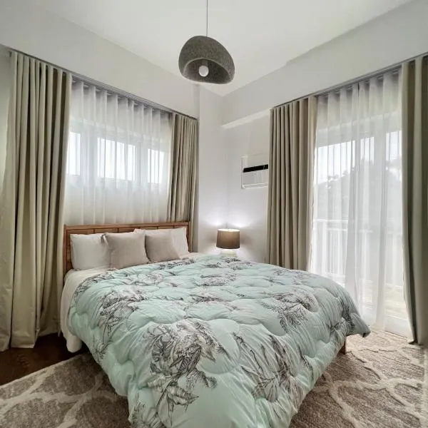 201 Amani Grand Residences Matumbo, hotelli kohteessa Mactan Cebu International