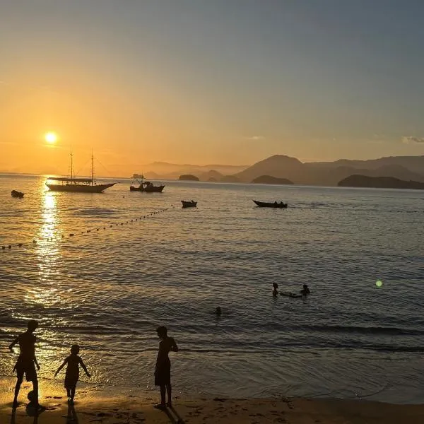 Deck Picinguaba Pousada, hotel sa Picinguaba