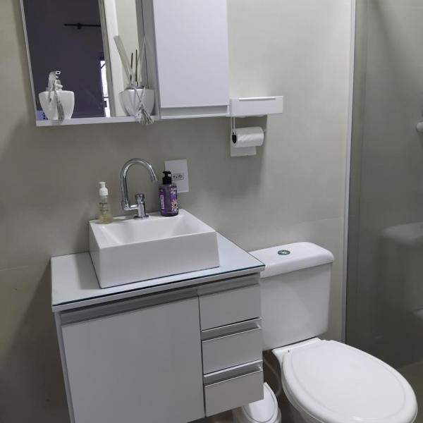 Apto inteiro, 2 dorm, perto do mar e centrinho Ingleses - Foto 3