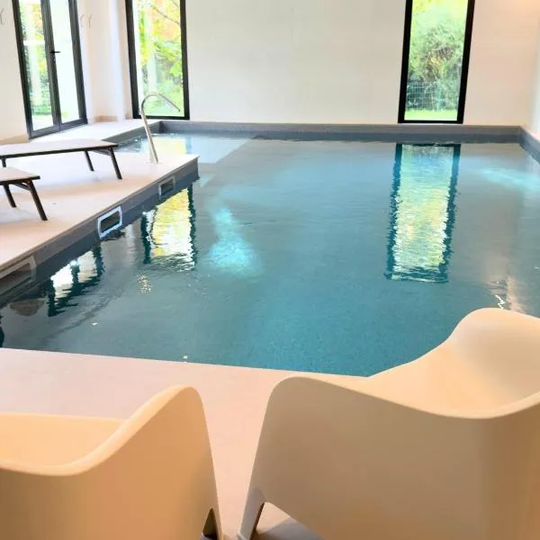 MH Hôtel & Spa, отель в городе Аррадон