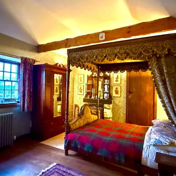 The Lady Maxwell Room at Buittle Castle, hotel en Dalbeattie