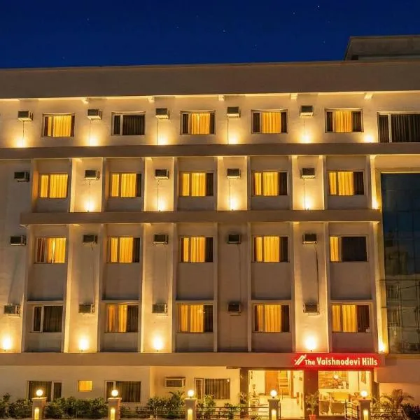 Hotel The Vaishno Devi Hills, ξενοδοχείο σε Katra