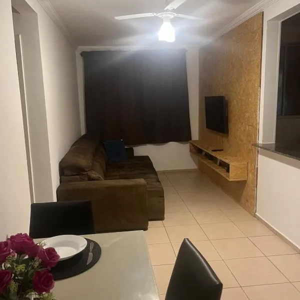 Apartamento Térreo a 6 Minutos do centro de Franca-sp, hotel u gradu 'Franca'