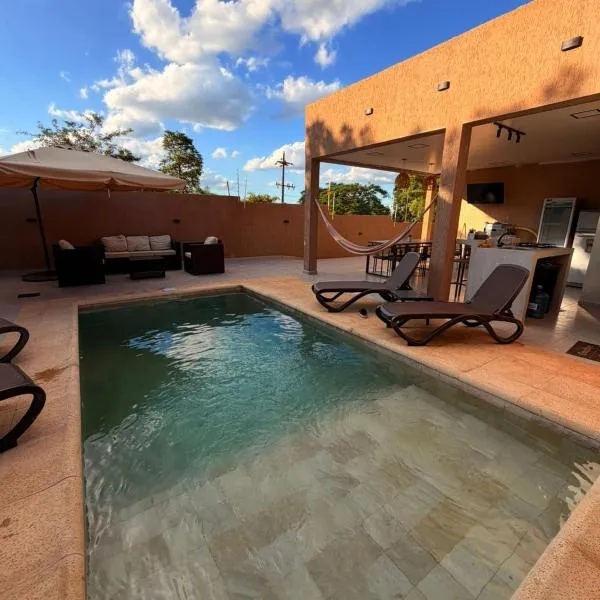 Sunset Apart Iguazú، فندق في بويرتو إجوازو