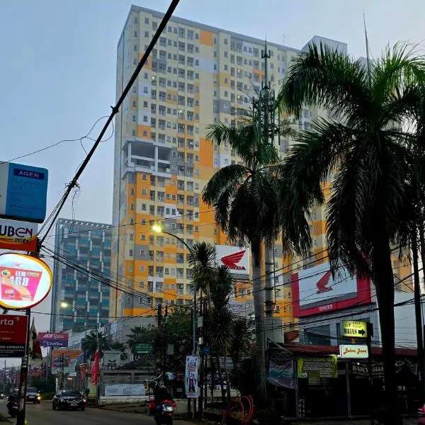 Grand Icon Caman Studio next to Ibis Style Jatibening Bekasi, hotel in Bekasi