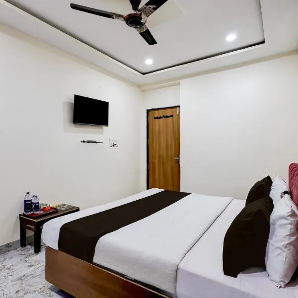 Hotel O Eleven, хотел в Джабалпур