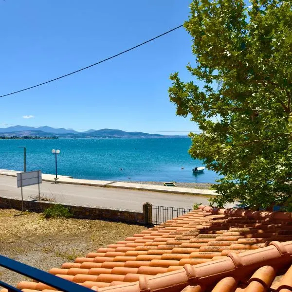 Kyriakos Apartments: Politiká şehrinde bir otel