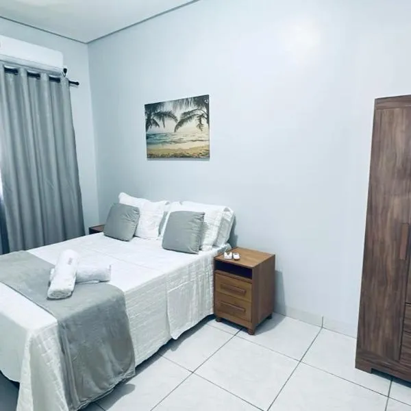 Casa para se sentir em casa, ξενοδοχείο σε Mineiros
