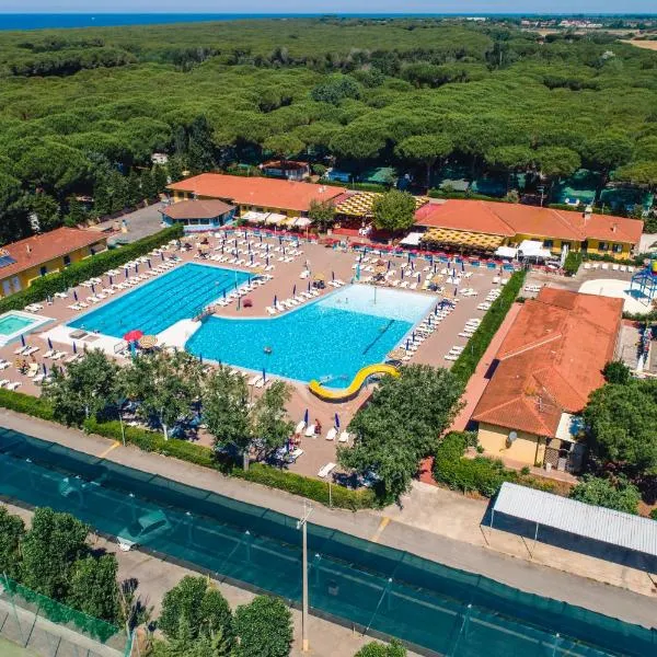 Hotiday Marina di Cecina, hotelli kohteessa La Cinquantina