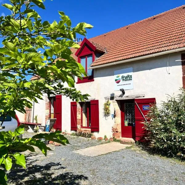 Les Fruits du Passau, hotel u gradu 'Saint-Désiré'