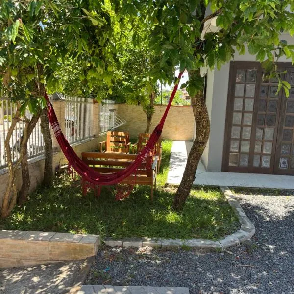 casa morada da praia, hotel in Bombinhas