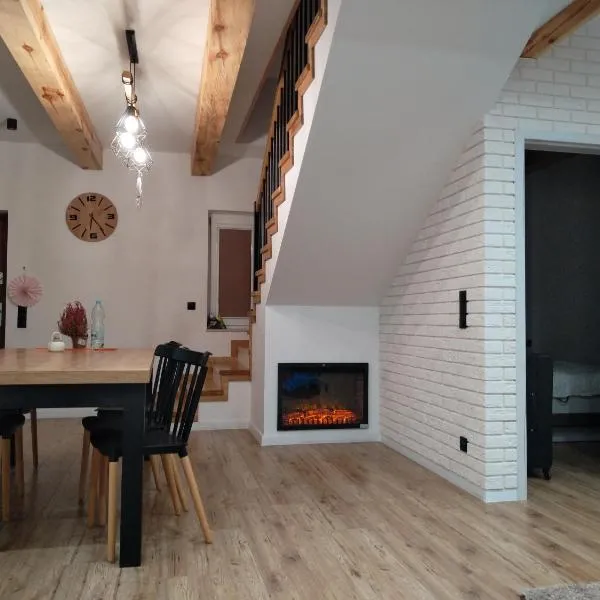 Korczew에 위치한 호텔 Domek NAD RZEKA
