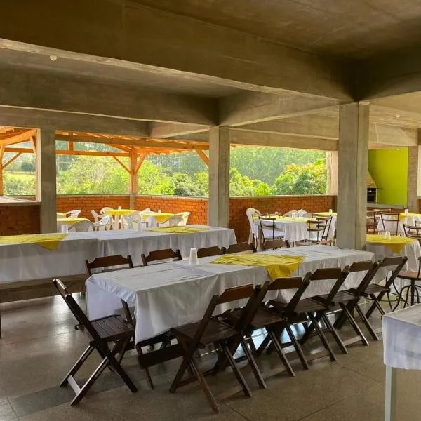 Pousada Vistas para Serra: Paz e Natureza perto de Tiradentes: Prados'ta bir otel