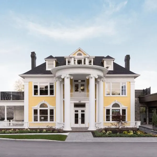 Claramount Club, ξενοδοχείο σε Picton