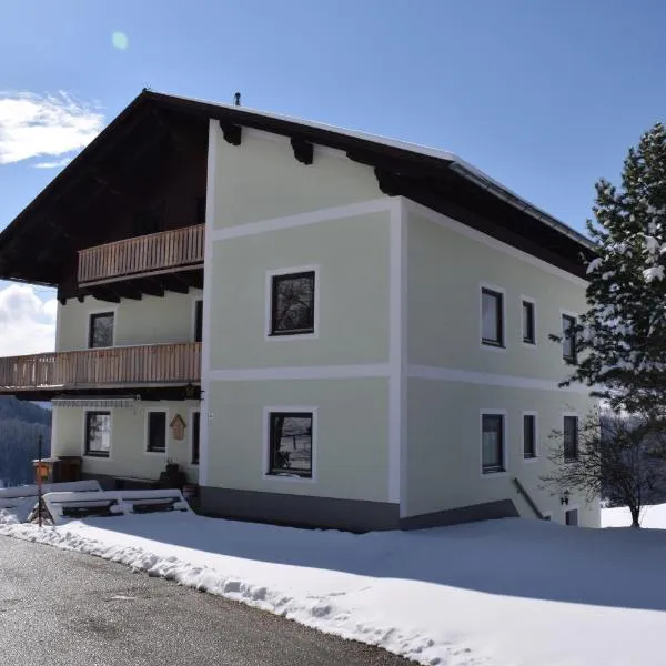 Ferienhof Hochbrandt, hotel di Spital am Pyhrn