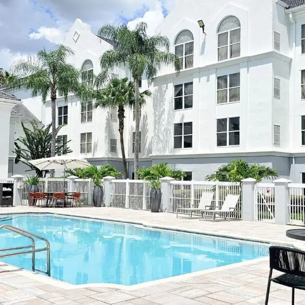 Montreal Suites Orlando, hotel in Orlando