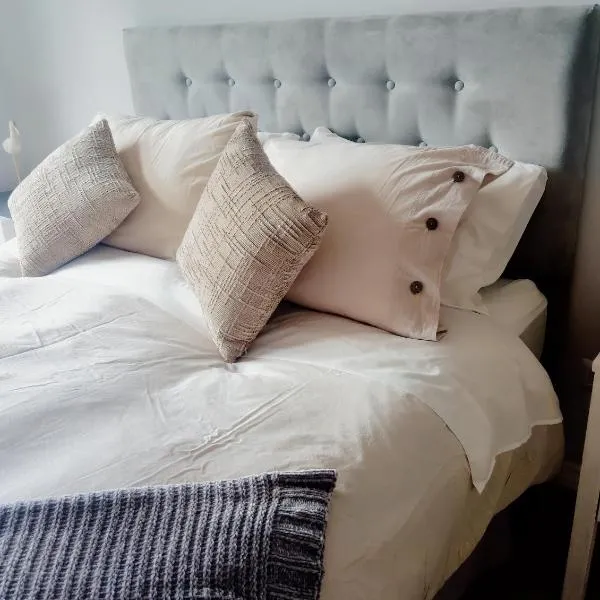 Depto premium 2D2B con parking y cerca del Lago โรงแรมในปูแอร์โตบารัส