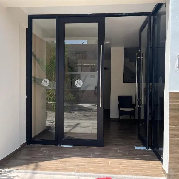 BlueMoonhotelMollendo, ξενοδοχείο σε Mollendo