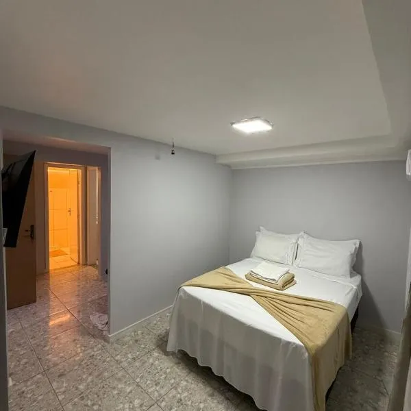 Downtown Rooftop 375, hotel di Imbetiba