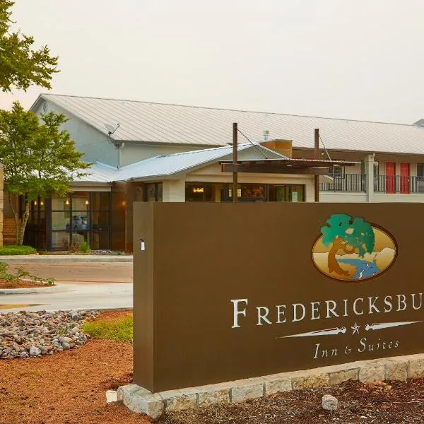Fredericksburg Inn and Suites, hotell i Fredericksburg