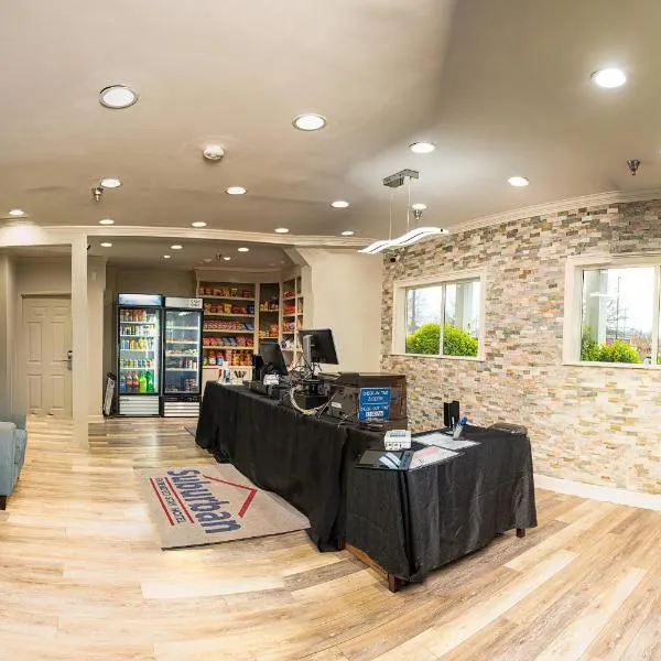 Suburban Studios Charlotte - Ballantyne, hotel v Charlotteju