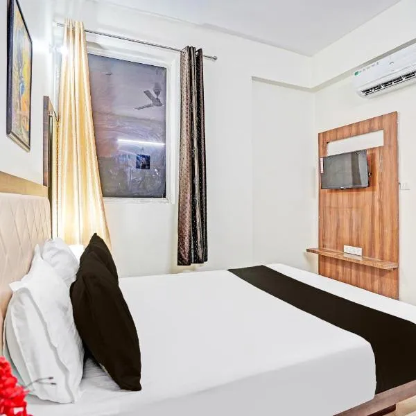 Hotel O Lotus Inn, хотел в Лакнау