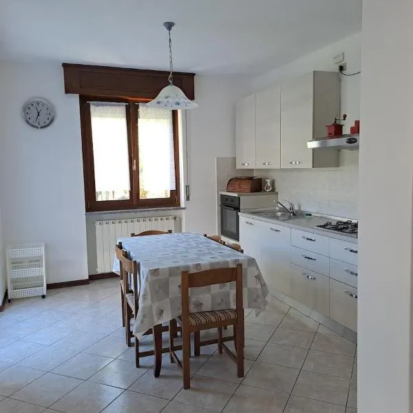 Casa Tizy, hotel in Villadossola