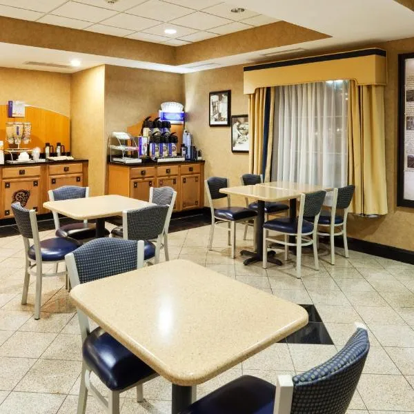 Holiday Inn Express Charlotte West - Gastonia by IHG, hotel en Gastonia