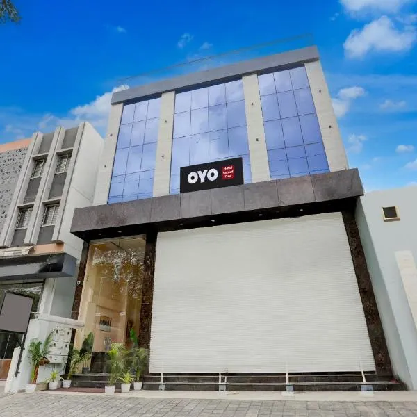 Super Hotel O Sacred Tree, hotel en Indore