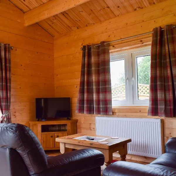 Raynard's Retreat - Uk33401، فندق في Hungerton